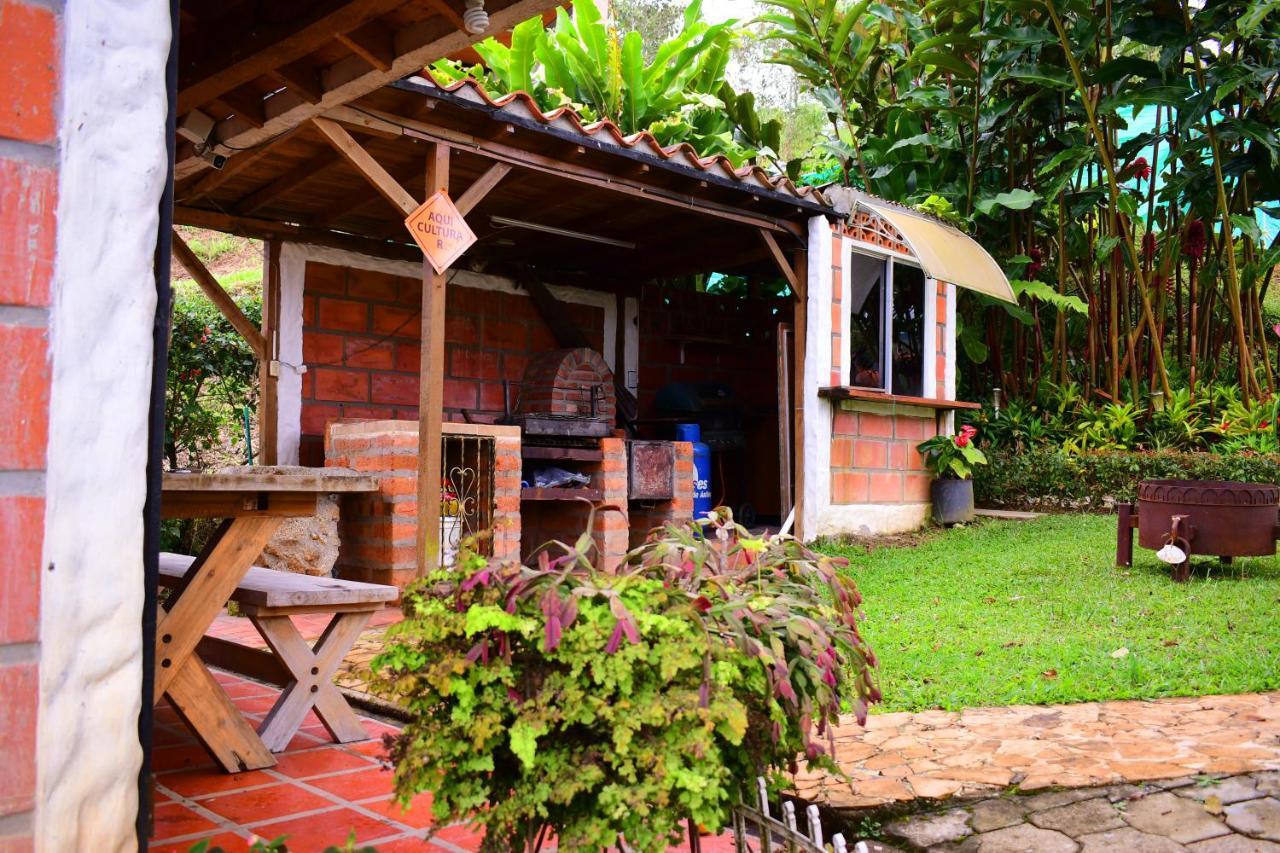 Вілла Finca En Guatape A Solo Minutos De La Piedra, Con Jacuzzi & Piscina El Penol  Екстер'єр фото